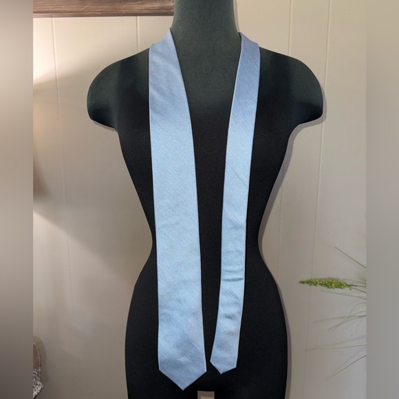 Calvin Klein • Silk Blend Tie - Picture 1 of 4